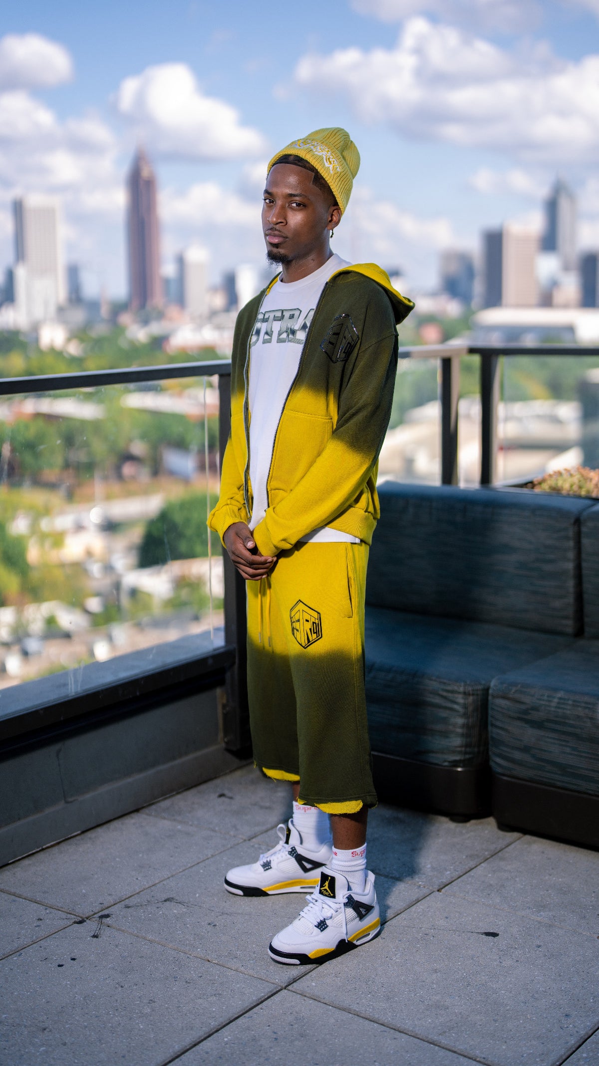 Ombre 3/4 Sweatpants (Yellow)